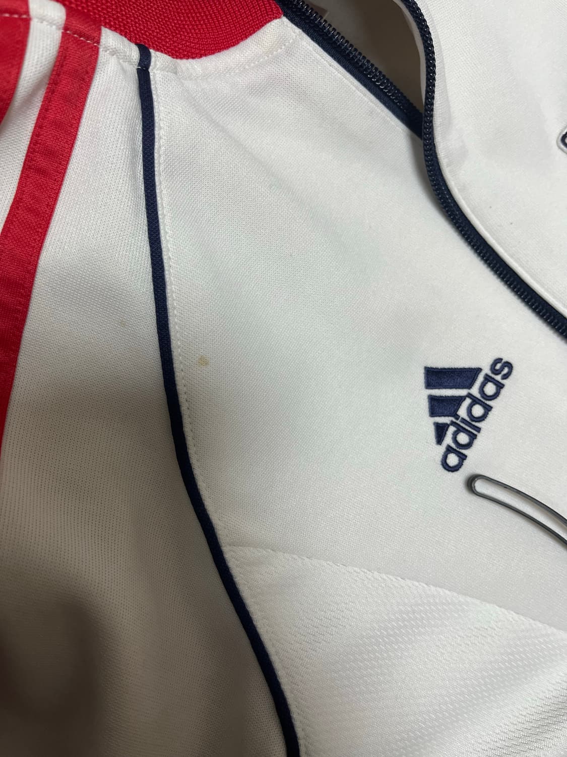 adidas 아디다스 빈티지 잉글랜드 슬림핏 레드져지(별이삼샵 설효림) 상품이미지4