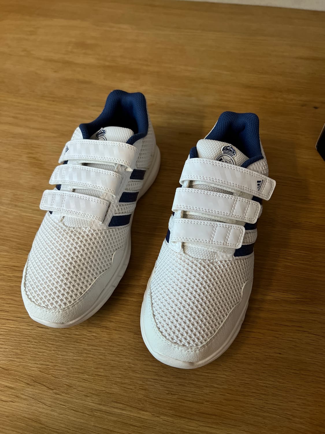 [230mm] [새제품] 아디다스 레알 마드리드 운동화 상품이미지2