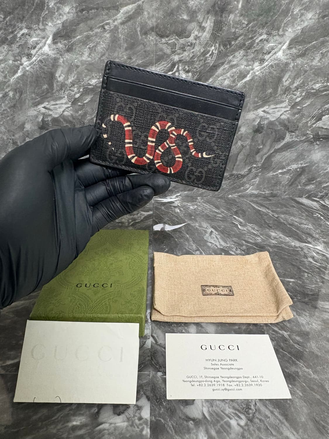 [새상품급] 구찌 베스트리에 킹스네이크 프린트 카드지갑 상품이미지1