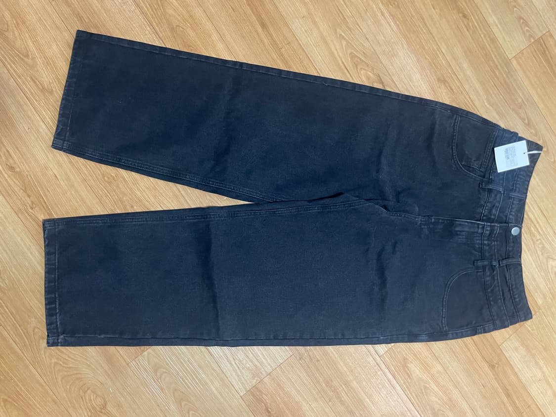 밀로아카이브 오버핏 더블 웨이스트 팬츠 [워시드 블랙] 상품이미지4