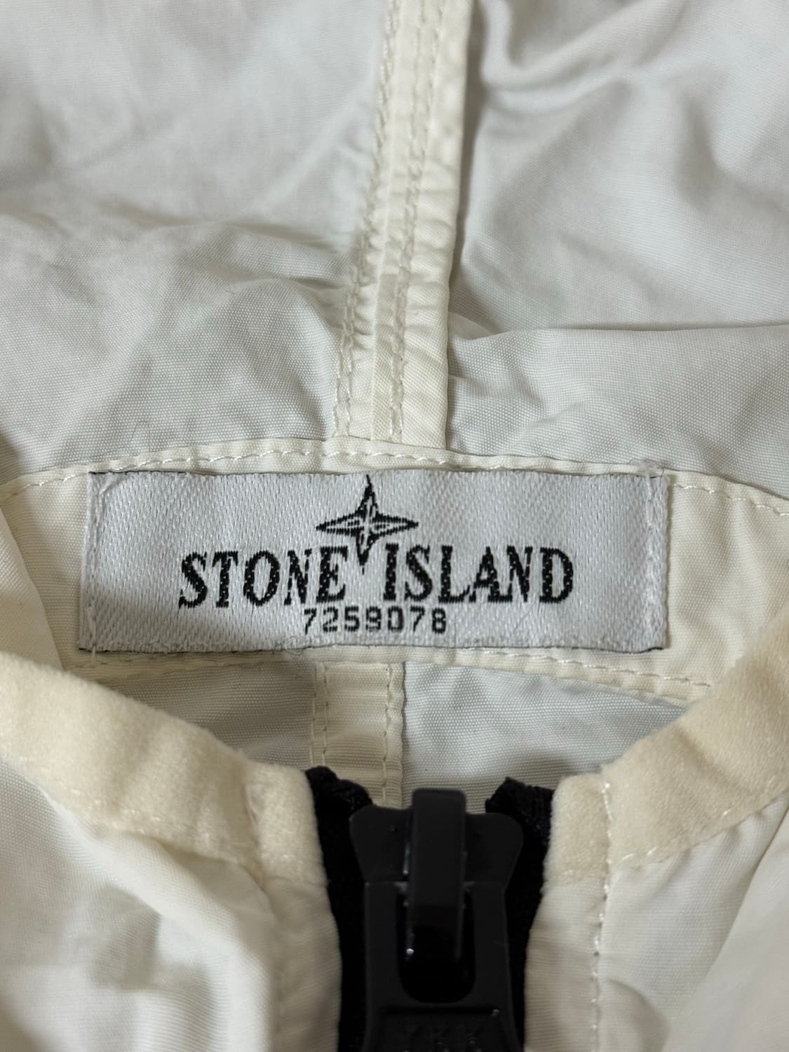 Stone island 스톤아일랜드 흰색 바람막이 XL 화이트 상품이미지6