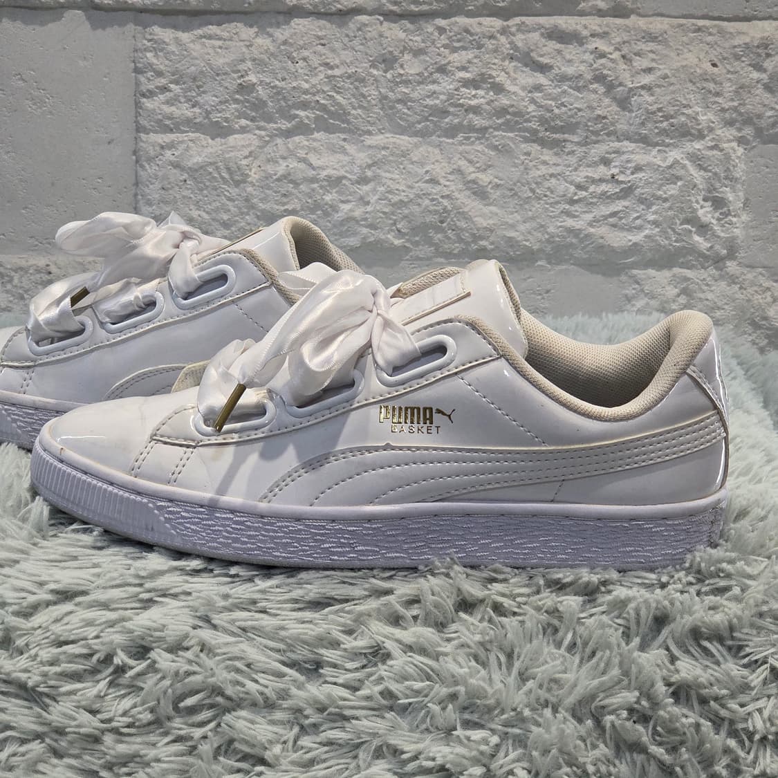 6w-14:푸마 바스켓 패턴 리본 스니커즈 화이트 (23.5cm) 상품이미지3