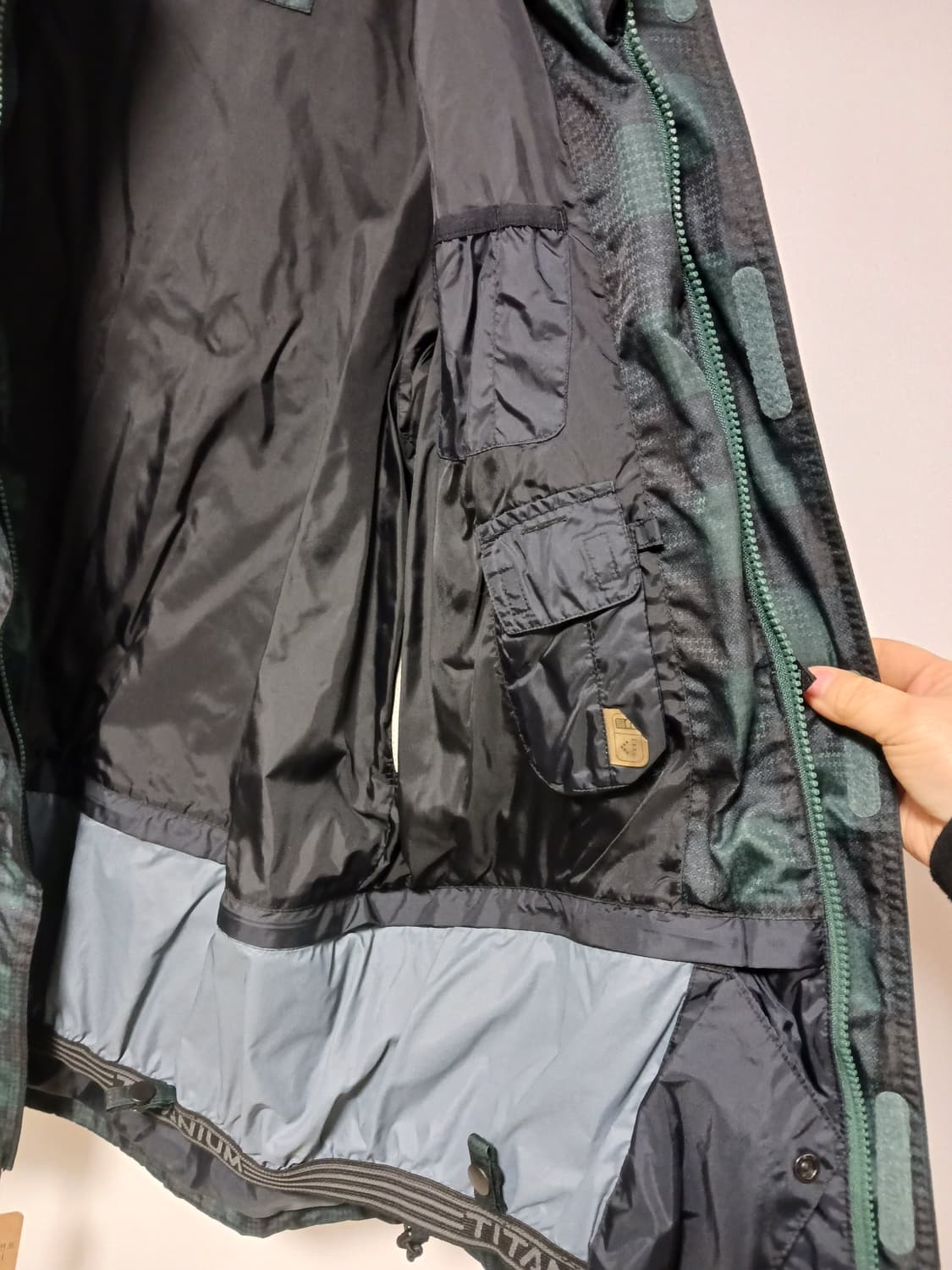 콜롬비아 티타늄 기능성 바람막이  상품이미지4