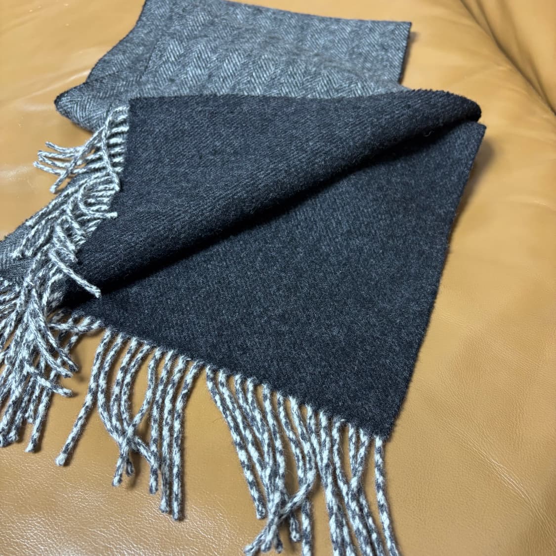 Beams 빔즈 하운드투스 그레이 머플러 목도리 (Gray) 상품이미지6