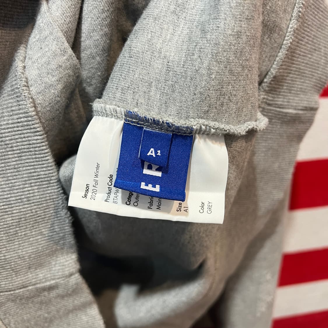 아더에러 데미지 후드집업 상품이미지4