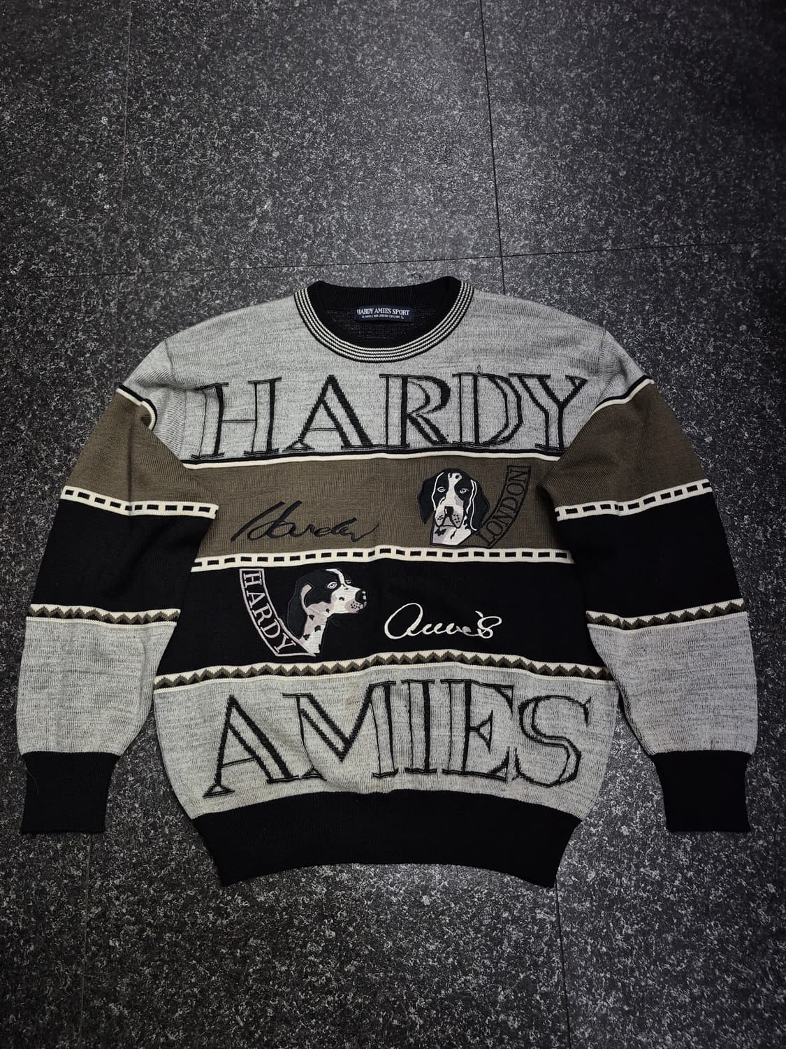 하디 에이미스(Hardy Amies) 런던 빈티지 스웨터 남성 100사이 상품이미지1