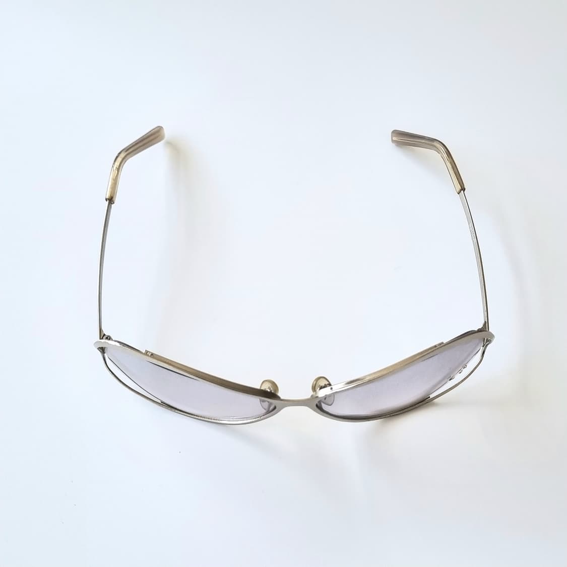 데드스탁 큐빅 디테일 실버 메탈 오벌 선글라스 상품이미지3