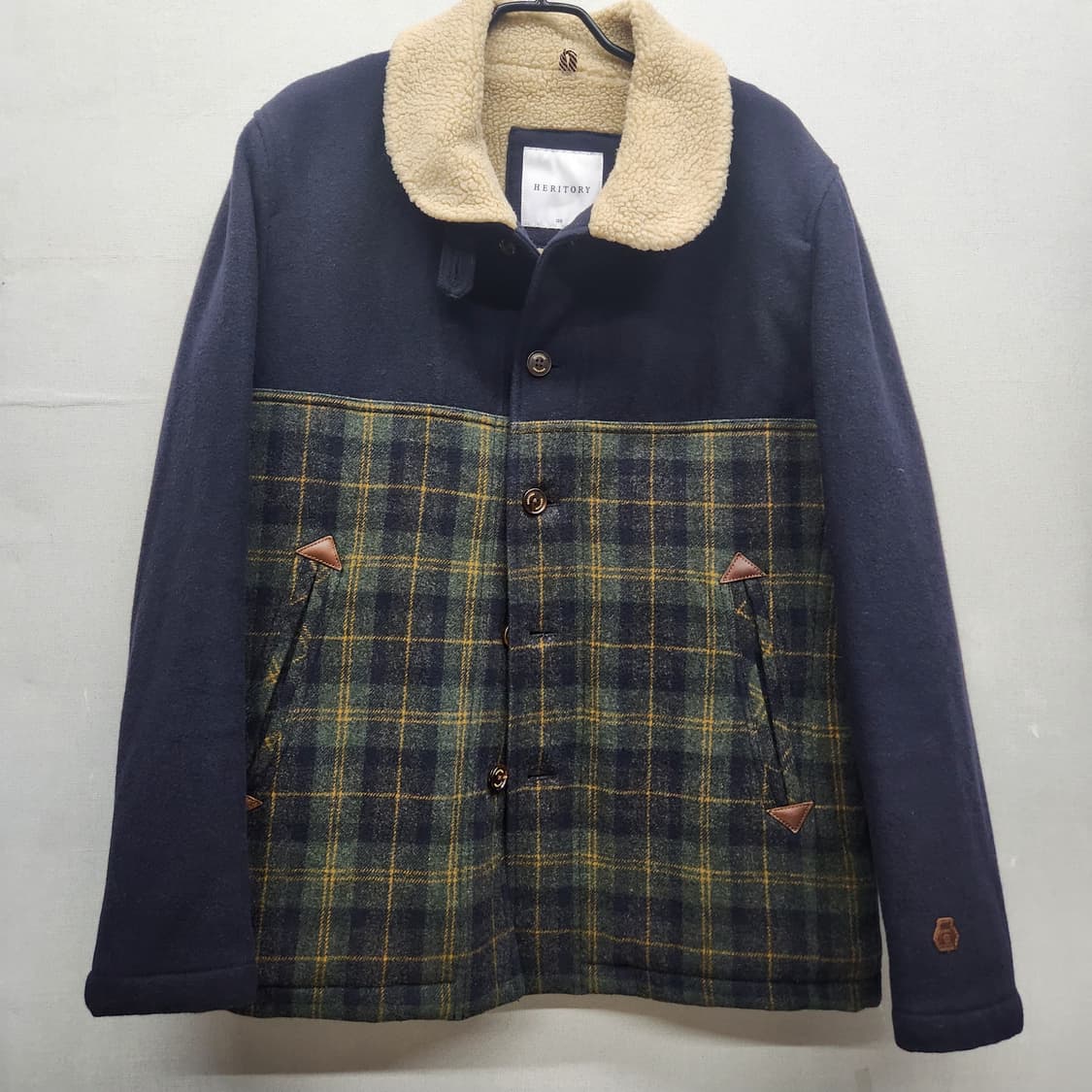 헤리토리 체크 배색 넥(양털) 자켓 L 상품이미지1
