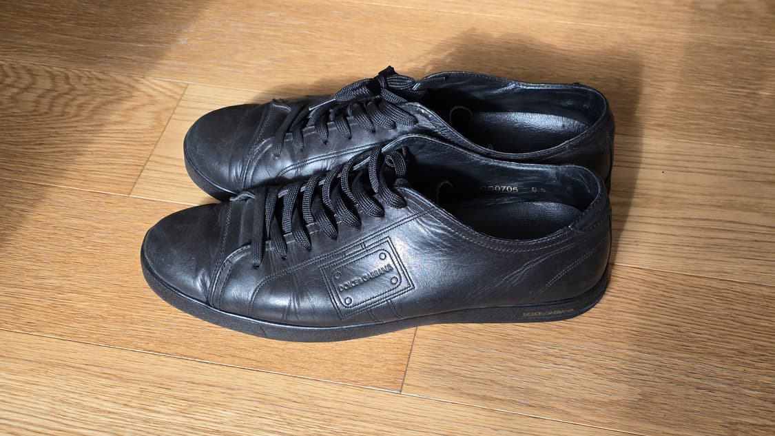 돌체앤가바나 남자 블랙 가죽 스니커즈 (275) 상품이미지3