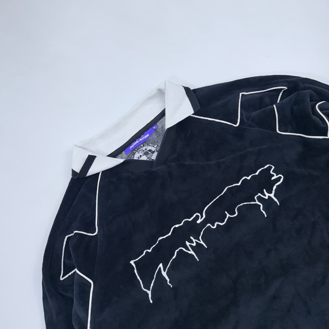 퍼킹어썸 벨루어 싸커져지 맨투맨 상품이미지2