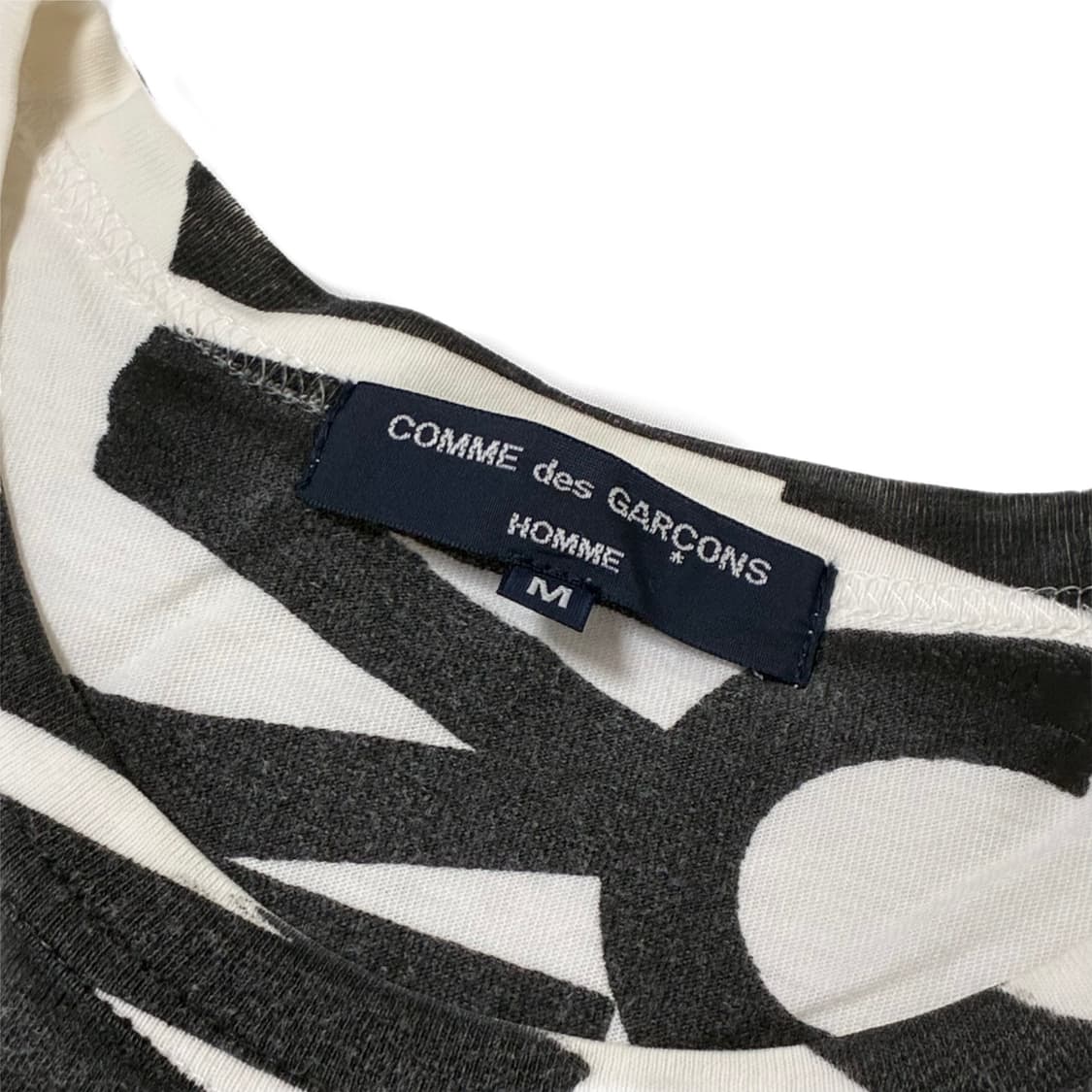 Comme des Garçons Homme 레터링 티셔츠 상품이미지4