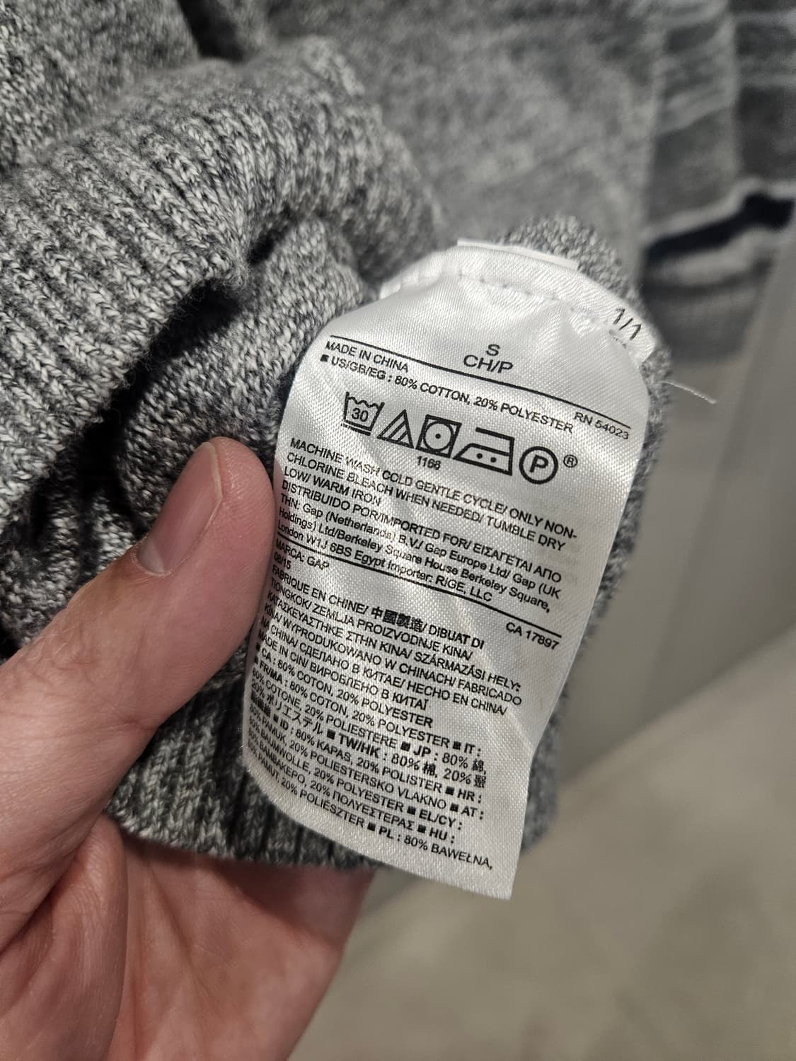 GAP 갭 라운드넥 니트 S 상품이미지4