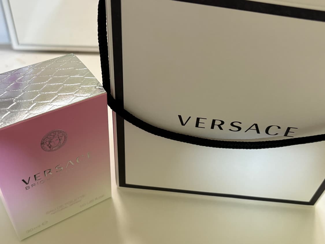 베르사체 브라이트 크리스탈 오드뚜왈렛 30ml 상품이미지3