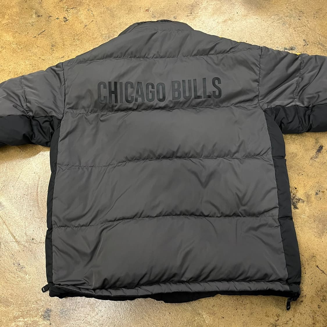 [정품/L] NBA 시카고 불스 블랙 양면 패딩 점퍼 b19 상품이미지8