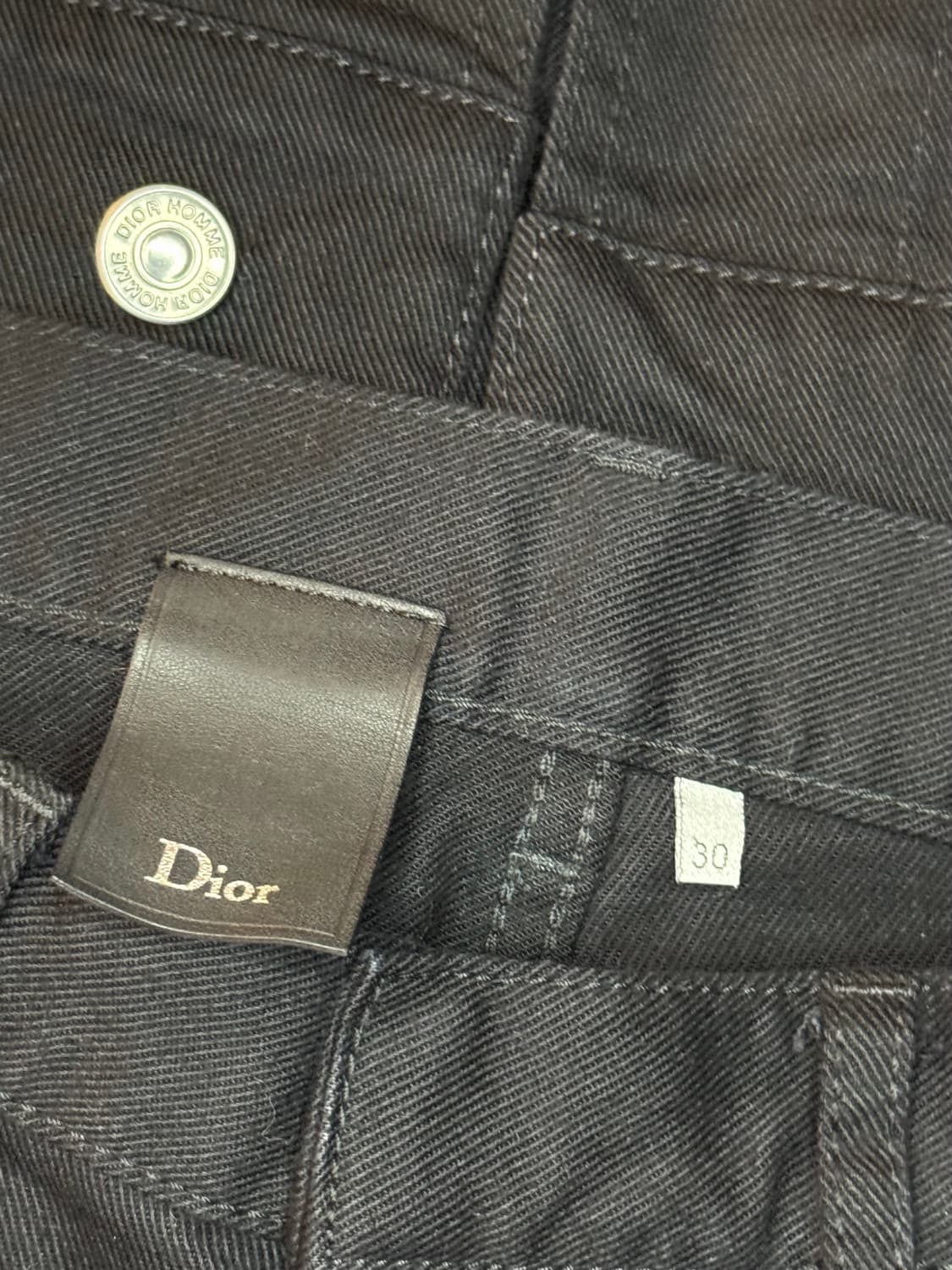 SS18 Dior Kris Van Assche runway set-up 상품이미지3