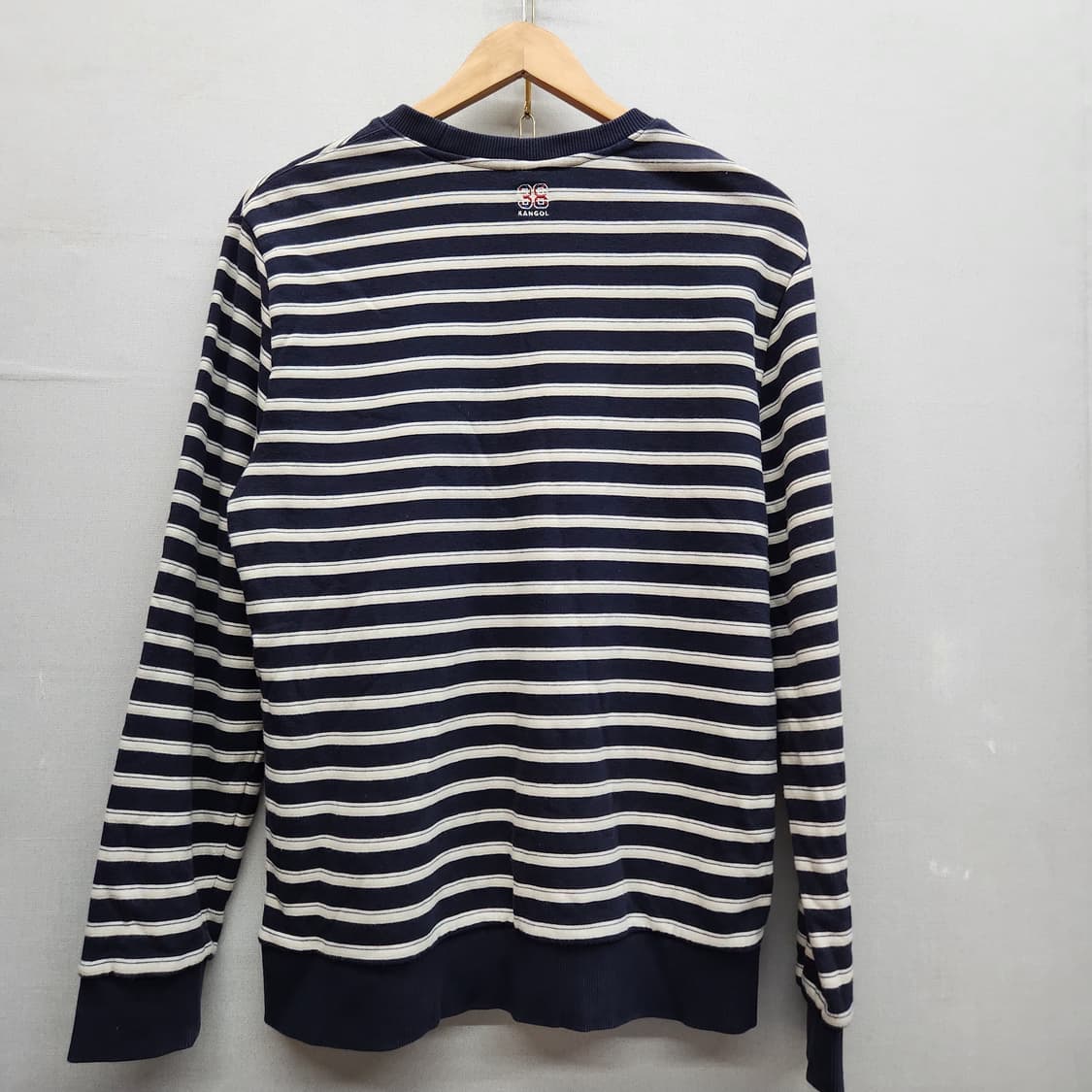 캉골 로고자수 스트라이프 맨투맨 L(L) 남여공용 상품이미지4