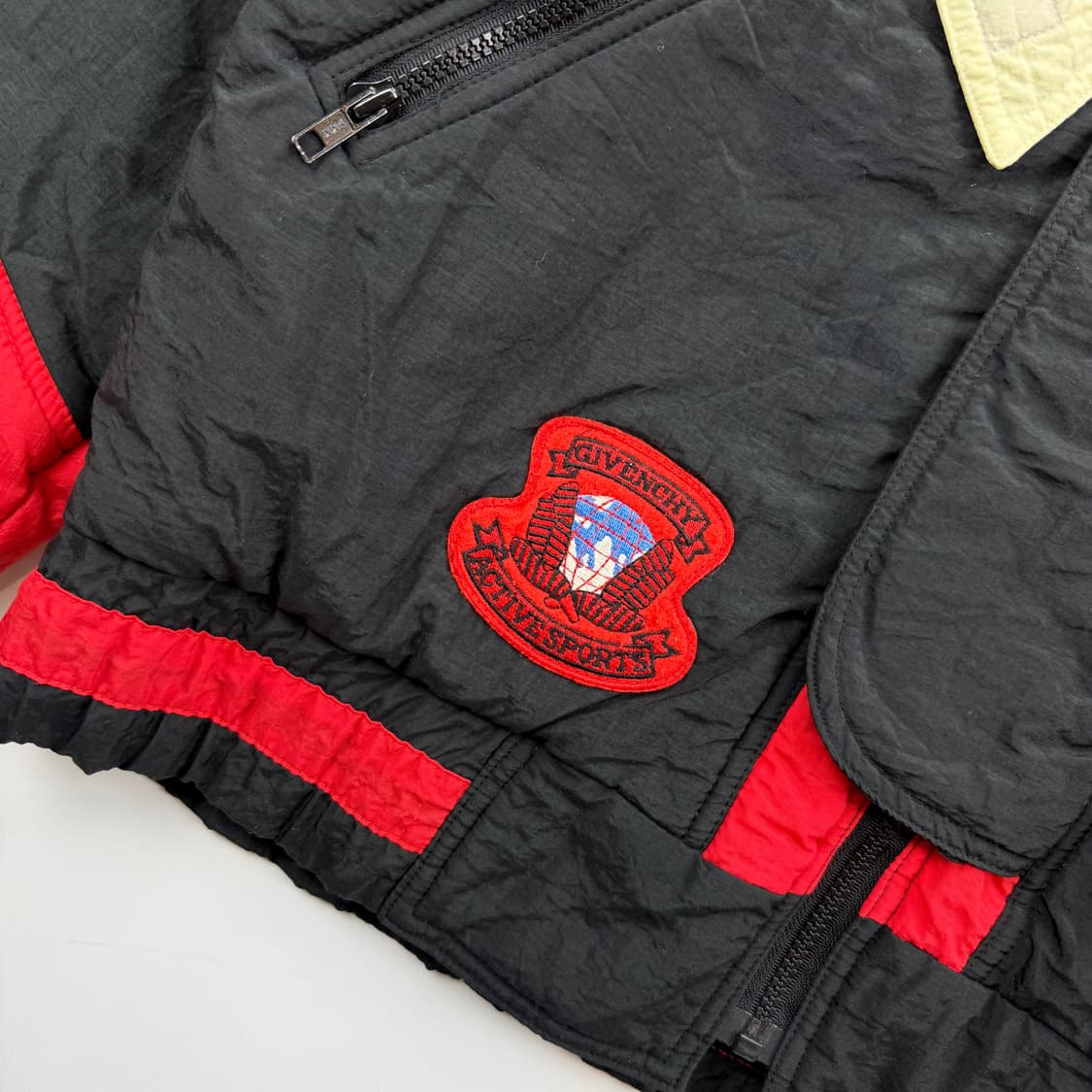 지방시 액티브 스포츠 올드스쿨 패딩 상품이미지4