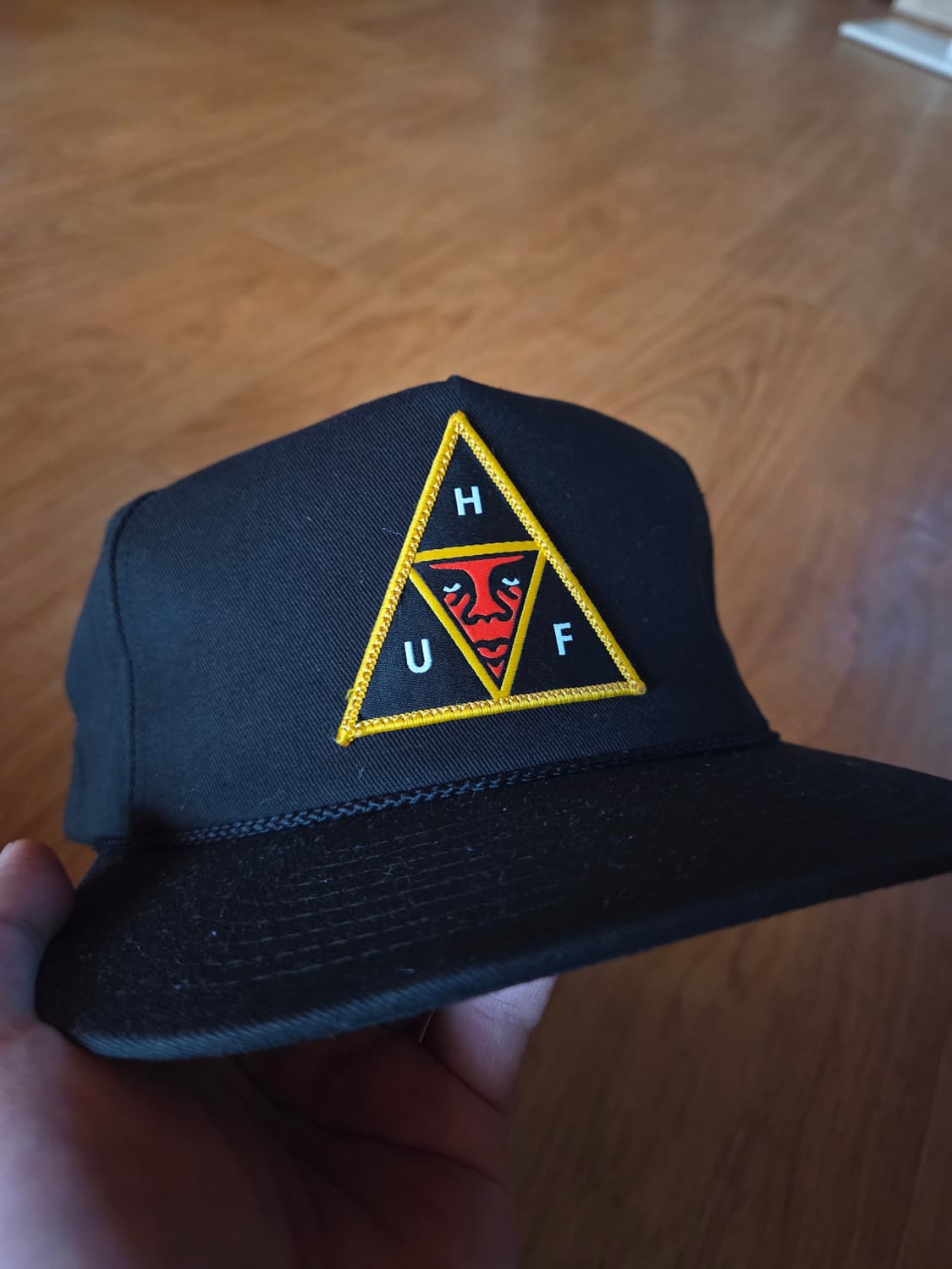 [새상품]HUF X OBEY 콜라보 스냅백 블랙  상품이미지1