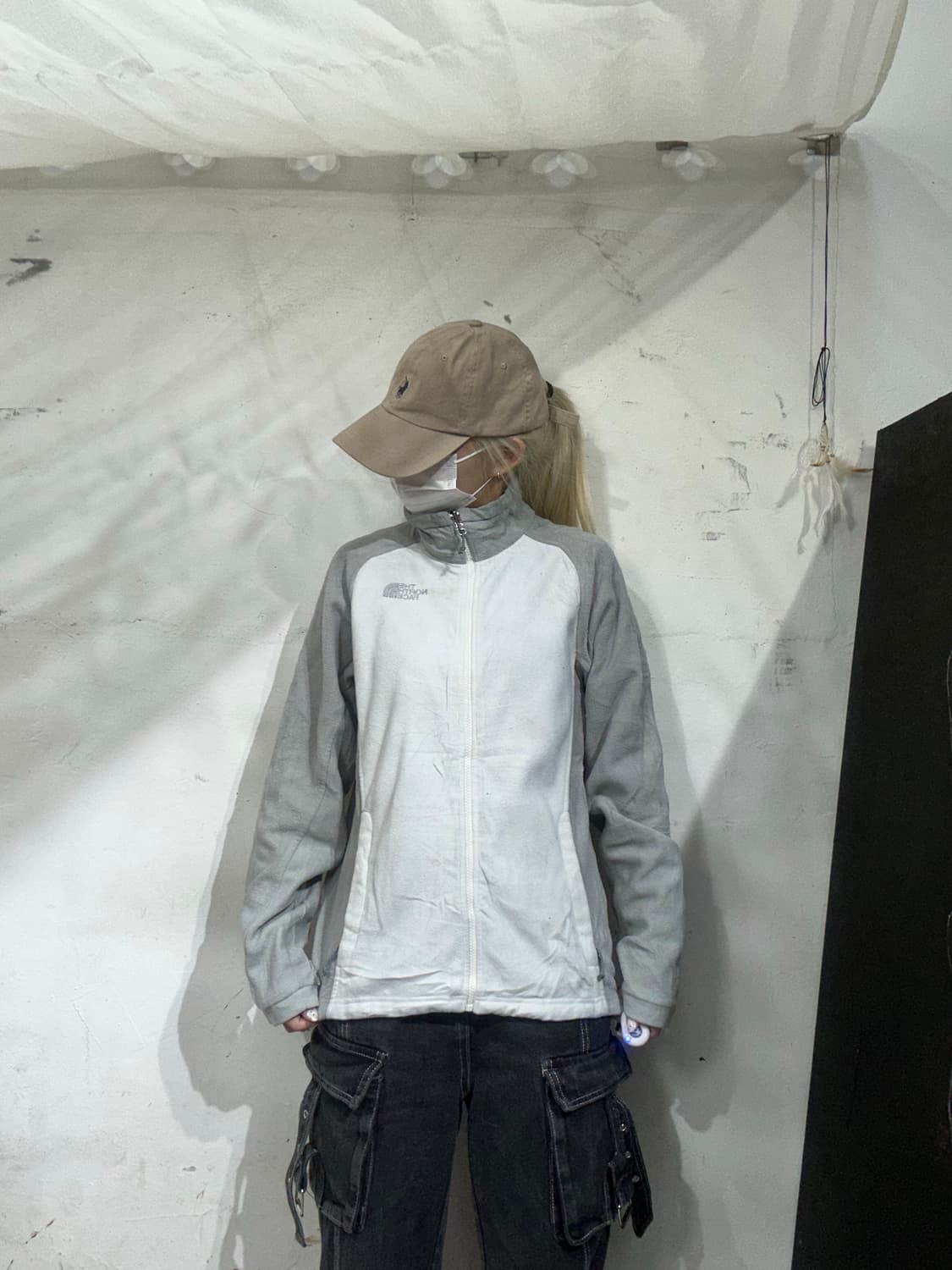 노스페이스 화이트 그레이 후리스 뽀글이 자켓  상품이미지2