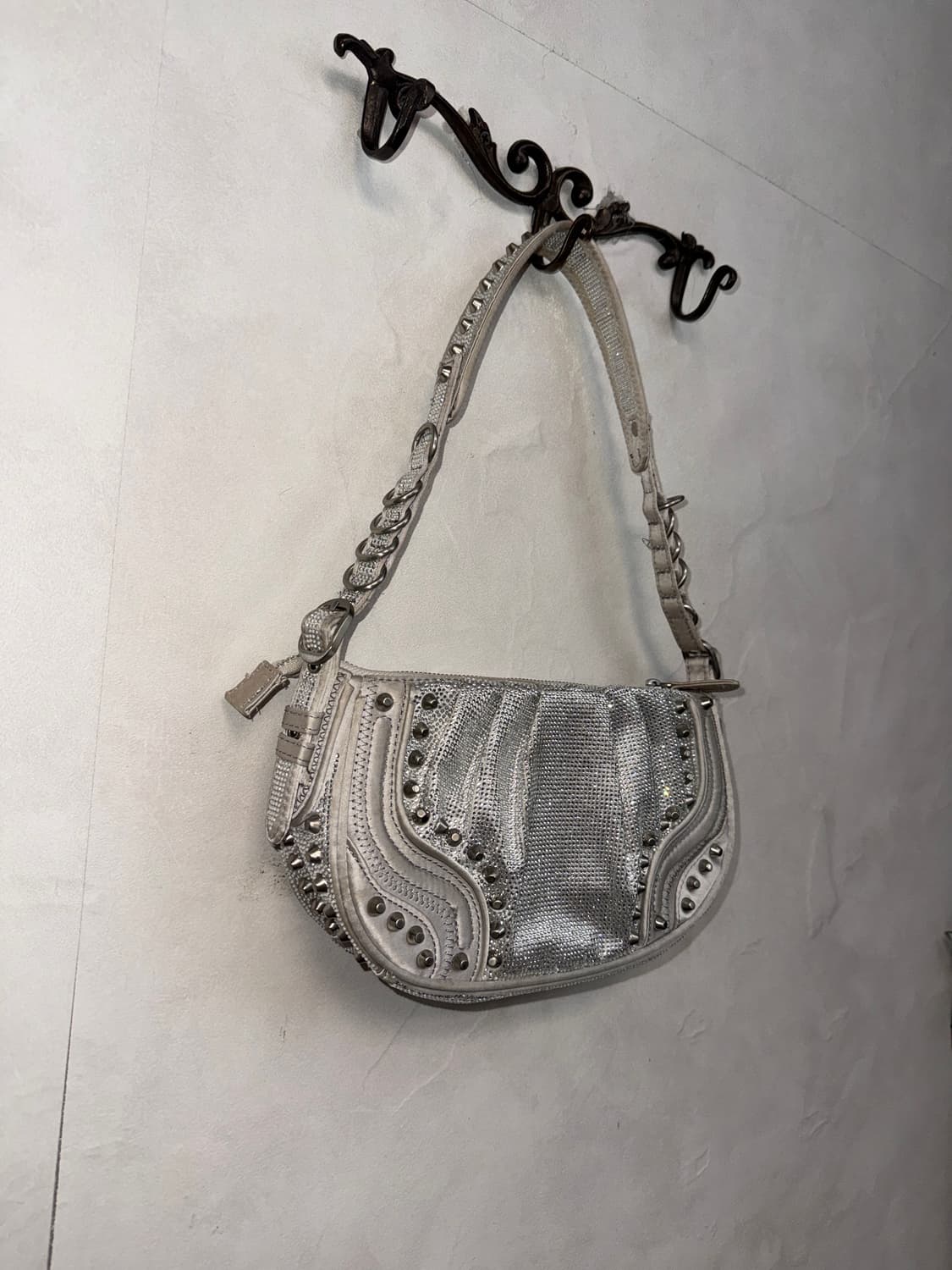 Silver satin cubic stud biker 숄더백 상품이미지2