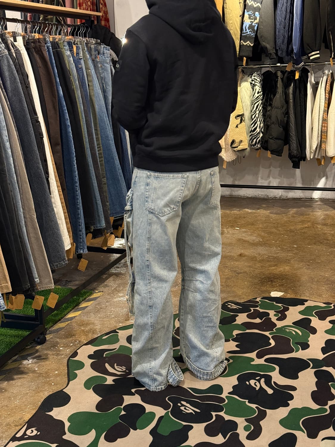 자라 유틸리티 멀티 포켓 카고 팬츠 상품이미지9