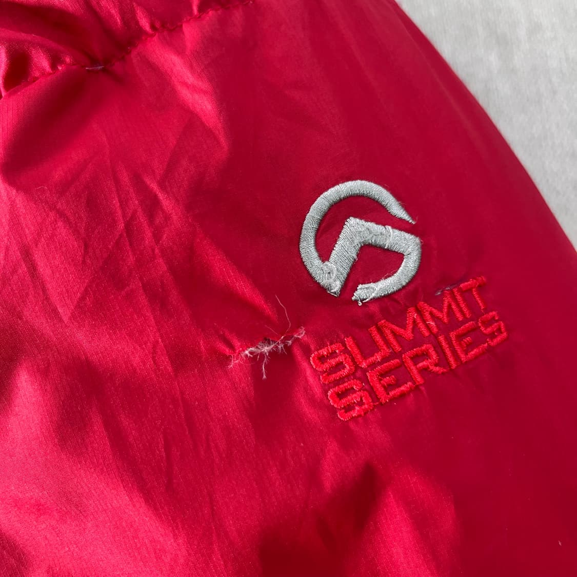 105 노스페이스 서밋시리즈 히말라야 레드 패딩 상품이미지4