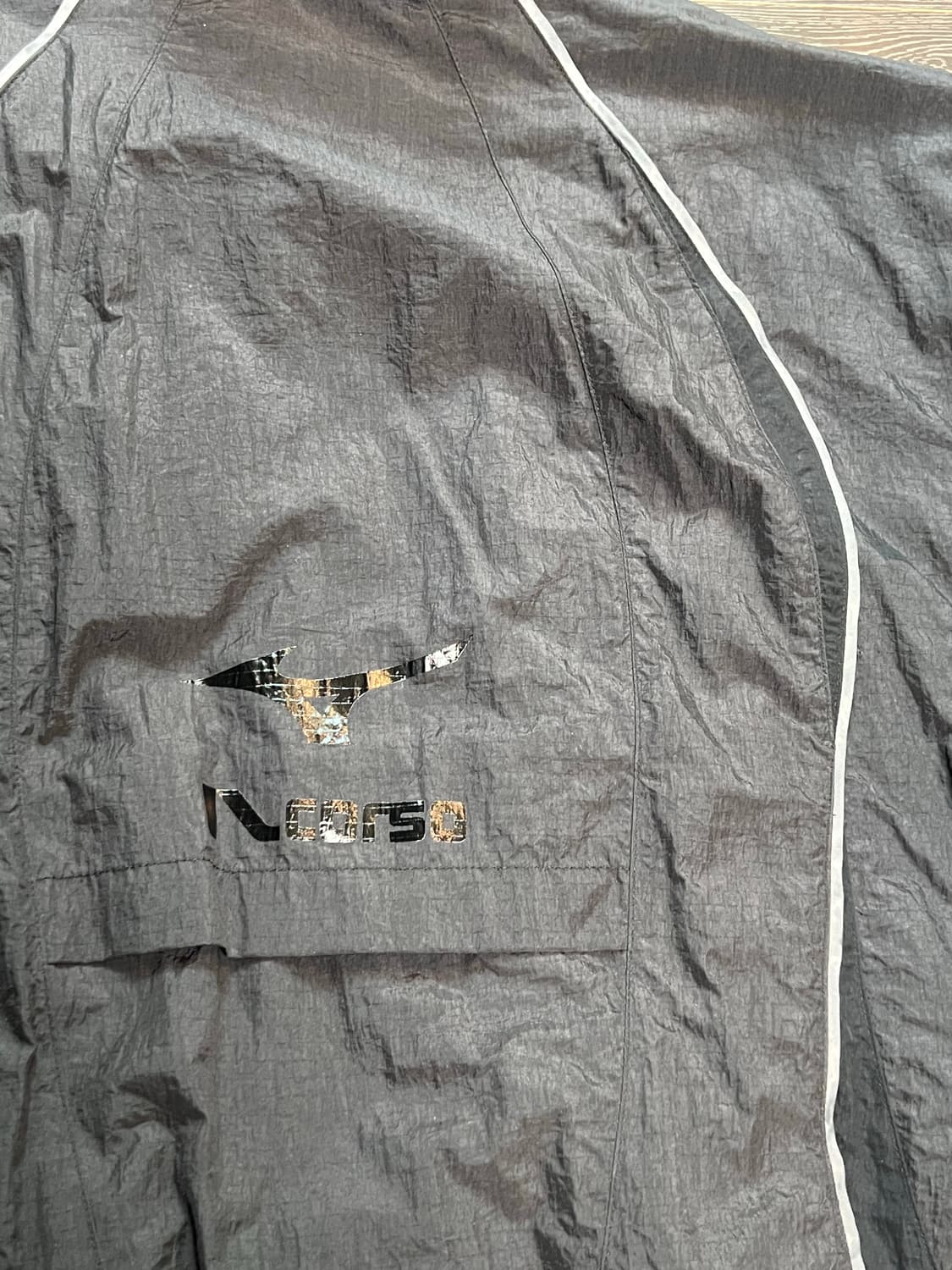 미즈노X일꼬르소 바람막이 L사이즈 상품이미지4