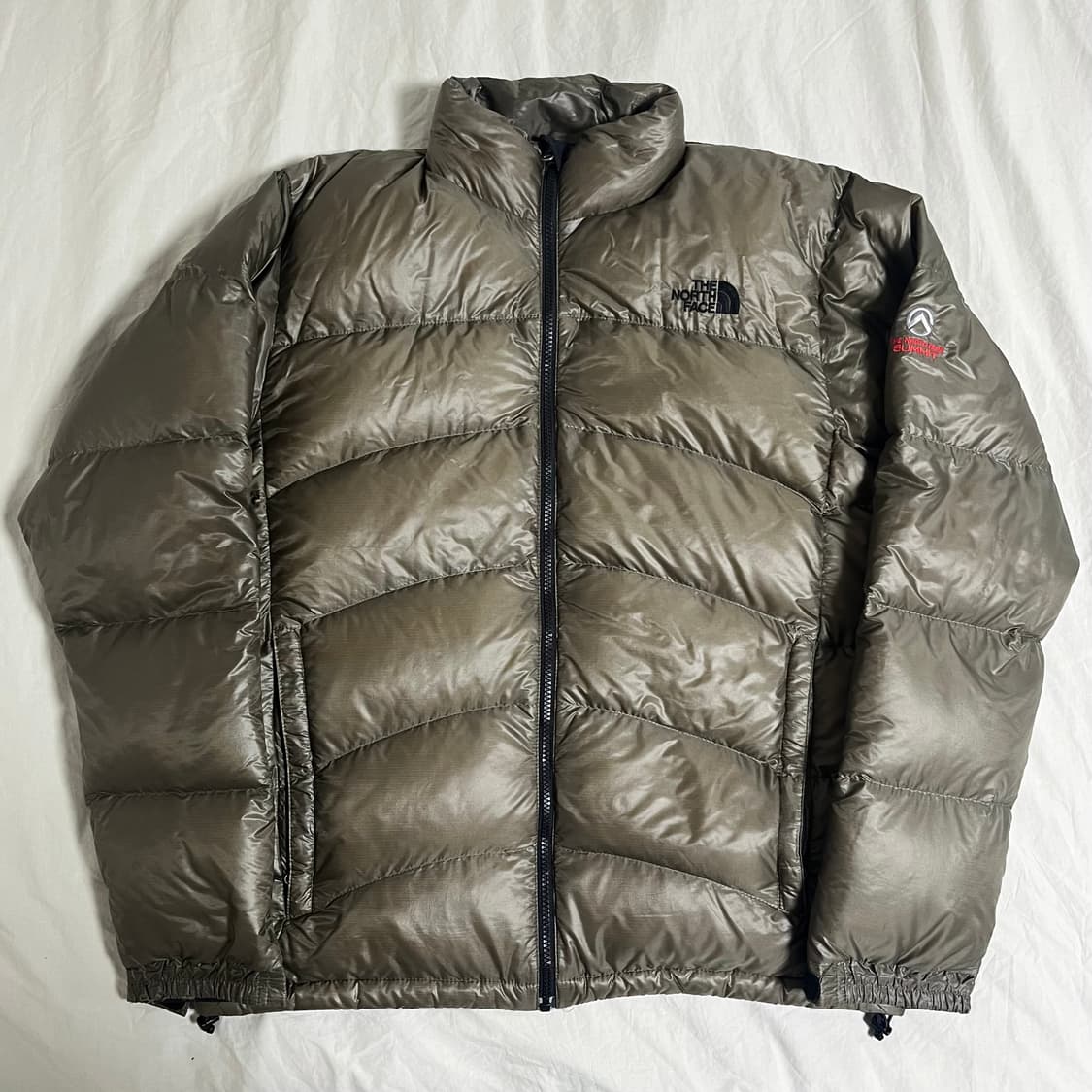 노스페이스 서밋시리즈 카키 패딩 상품이미지1