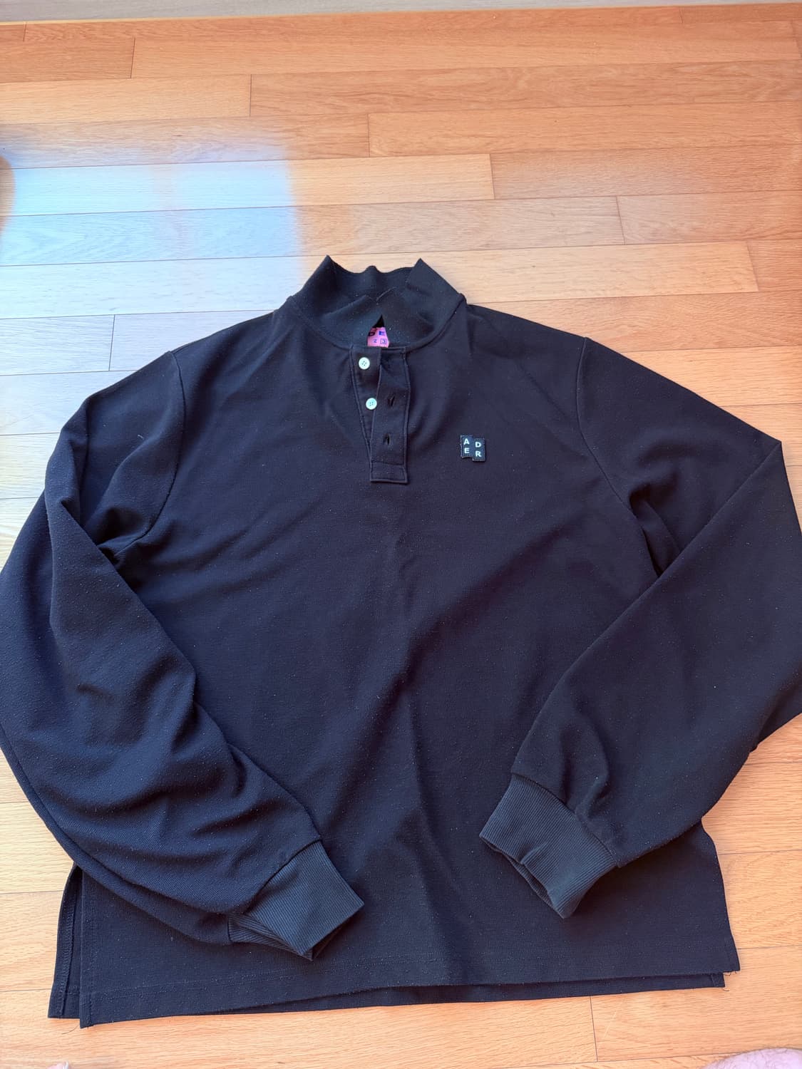 아더에러 긴팔카라티 상품이미지1