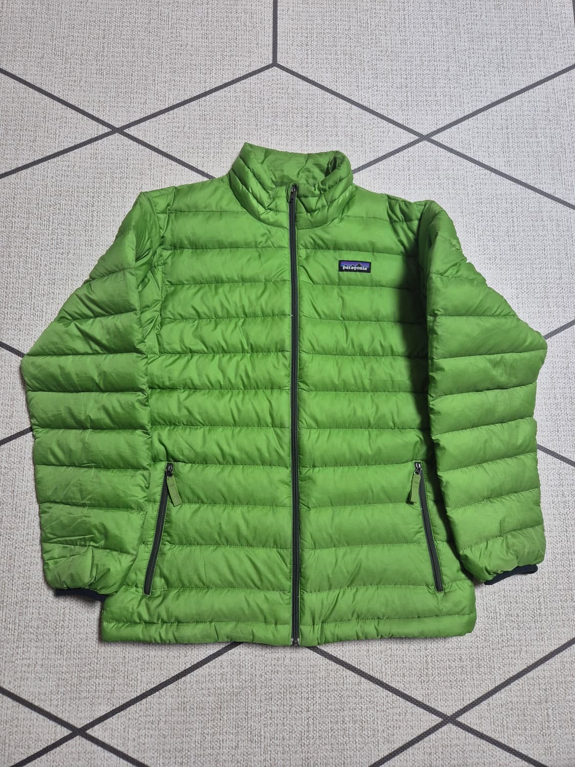 파타고니아 다운스웨터 경량패딩 상품이미지1