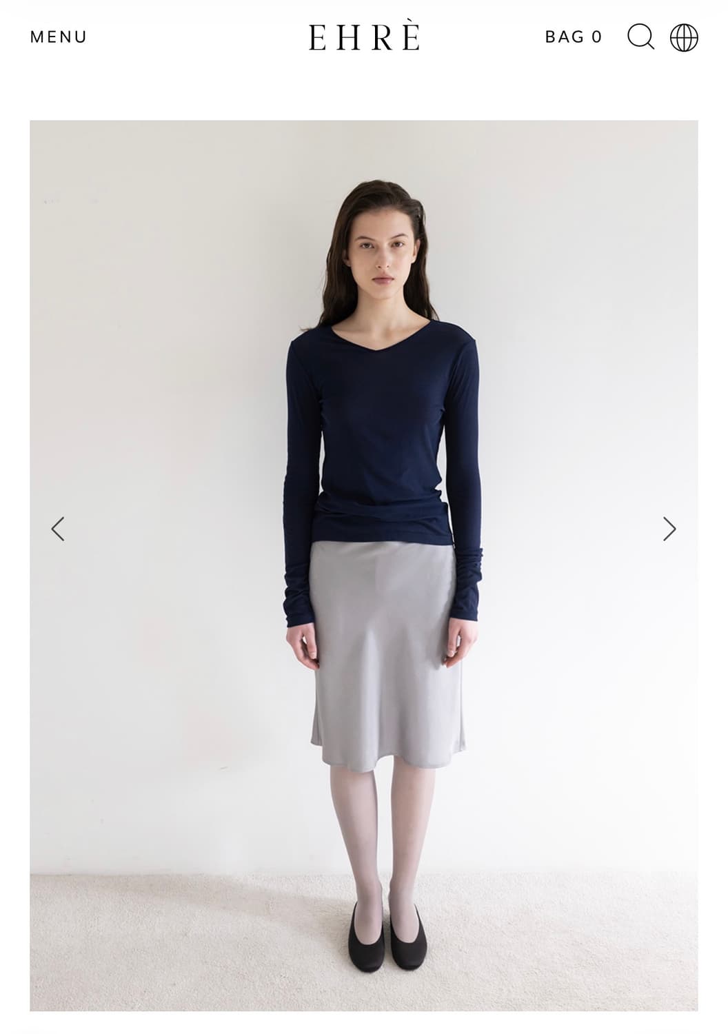 에레 V-NECK HIGH GAUGE LONGSLEEVE TOP 네이비 상품이미지1