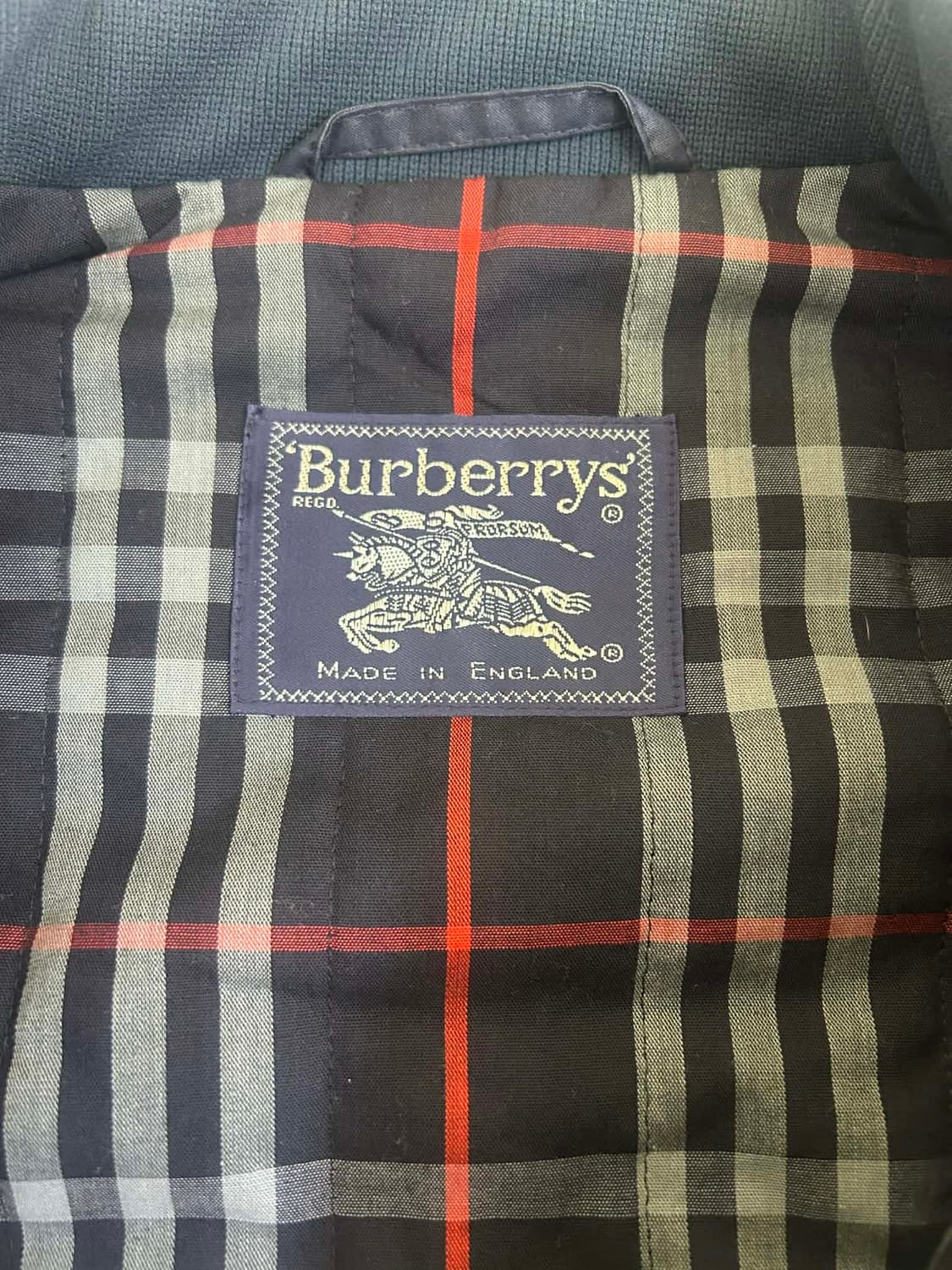 버버리 스포츠 빈티지 집업 패딩 베스트 상품이미지3