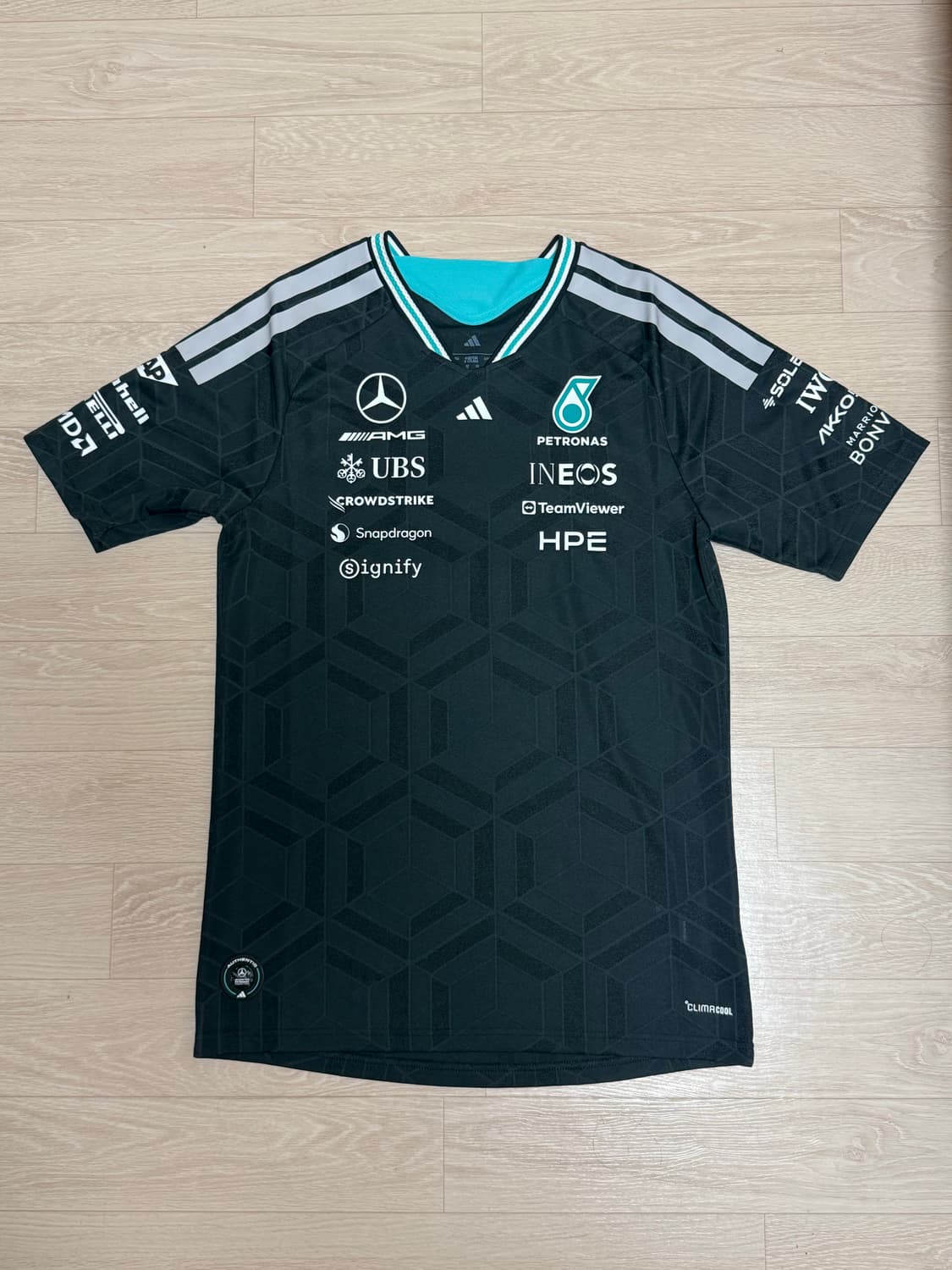 아디다스 메르세데스 F1 드라이버 저지 상품이미지1