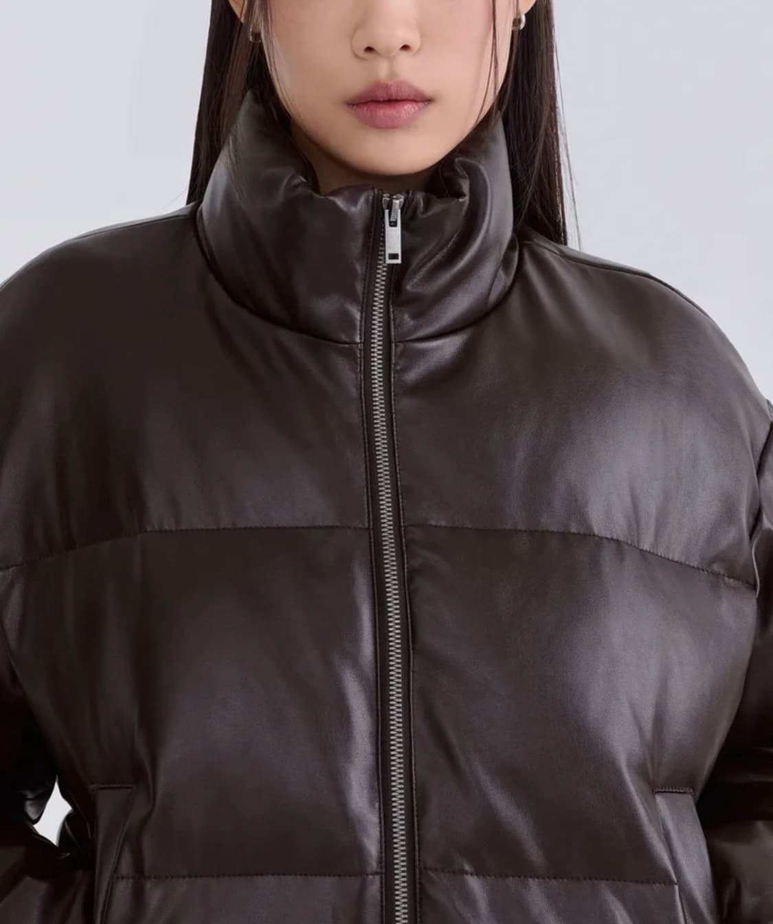 (새상품/s) 우먼즈 신세틱 레더 푸퍼 숏패딩 브라운 상품이미지3