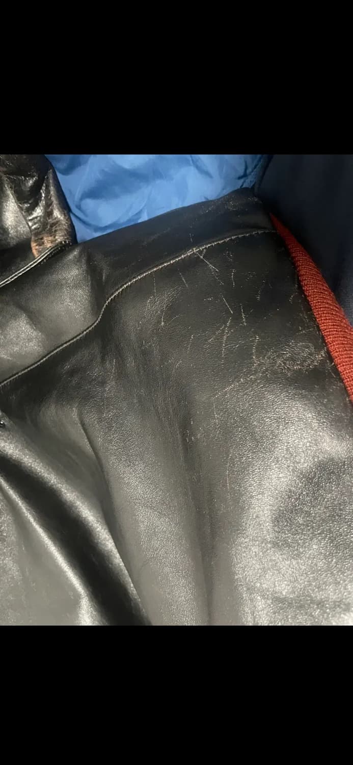 판매/교환 아카펠라클로딩 a2 Lot107 레드립 44 ->42 상품이미지3