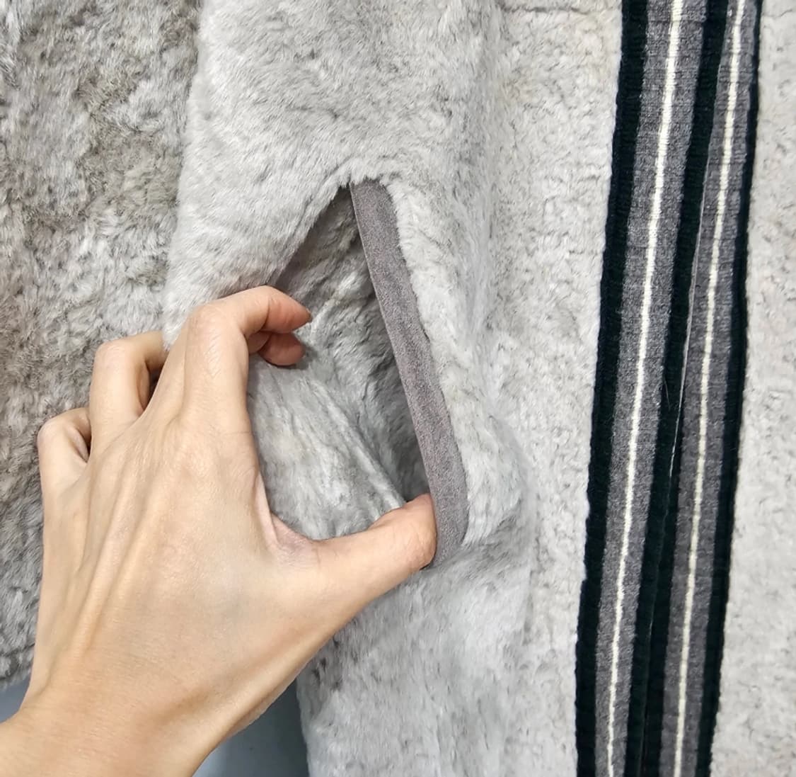 베네통 그레이 퍼 롱코트 ~55 상품이미지6