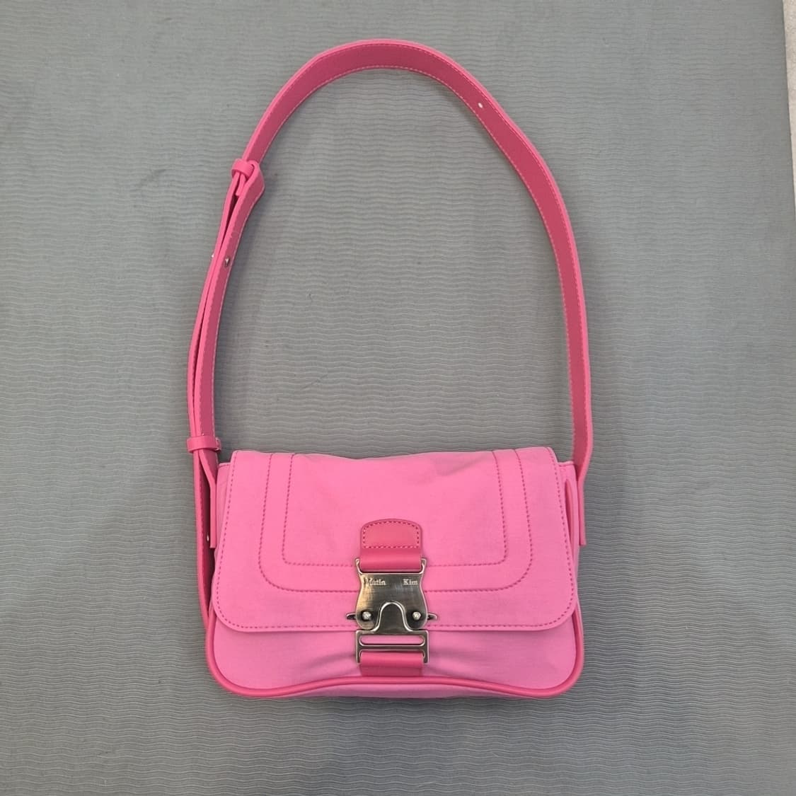 마뗑킴 크리스프 미니 버클백 핑크 상품이미지1