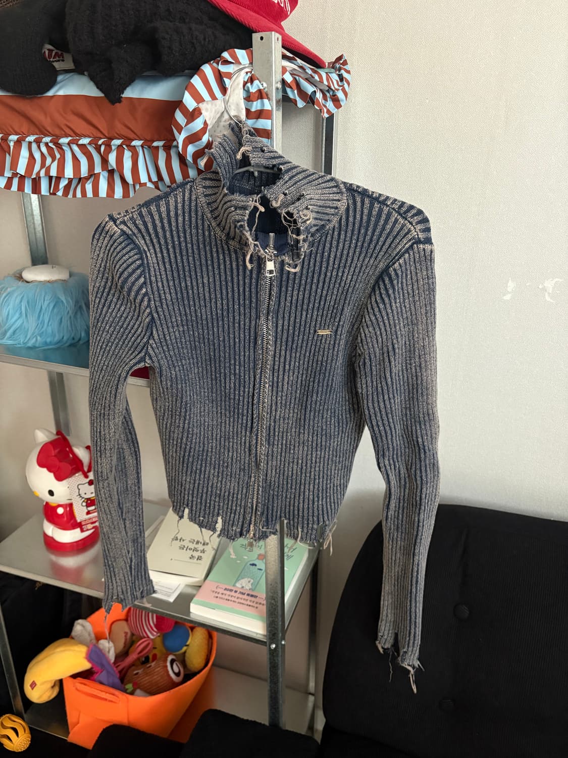 빈티지 데미지 집업 상품이미지1