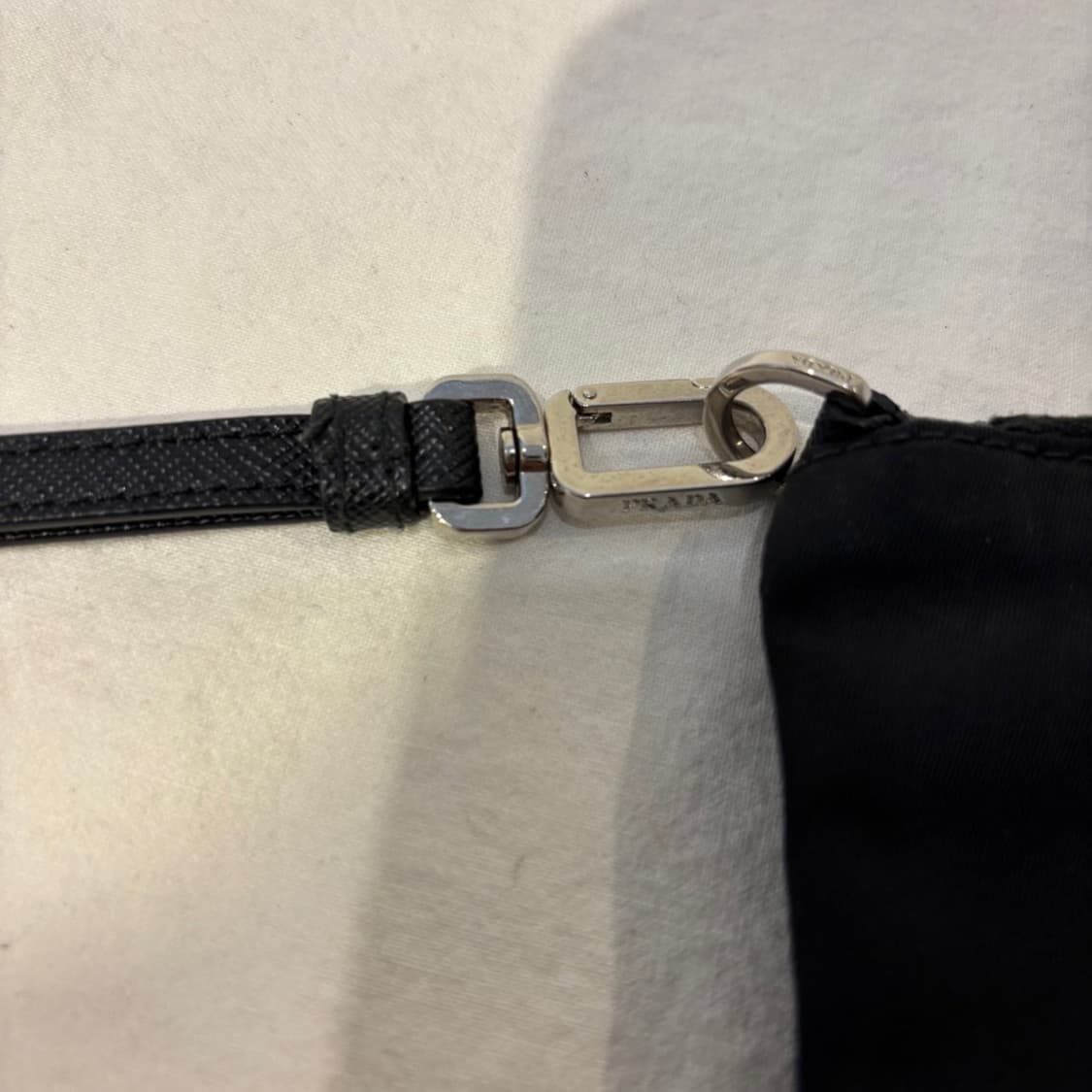 프라다 나일론 클러치백 파우치백 상품이미지3