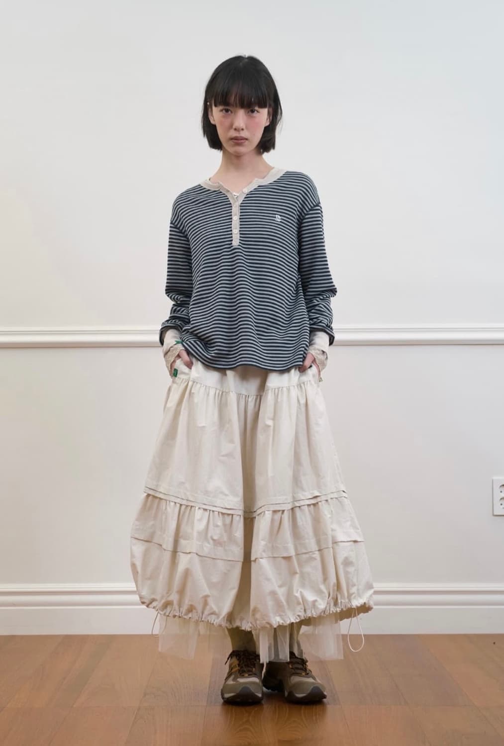 삽니다) 노컨텐츠 셔링 메쉬 스커트 크림 상품이미지1