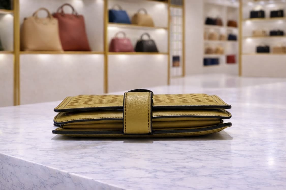 [A급] 보테가베네타 체인 숄더백 미니 판매합니다!!! 상품이미지3