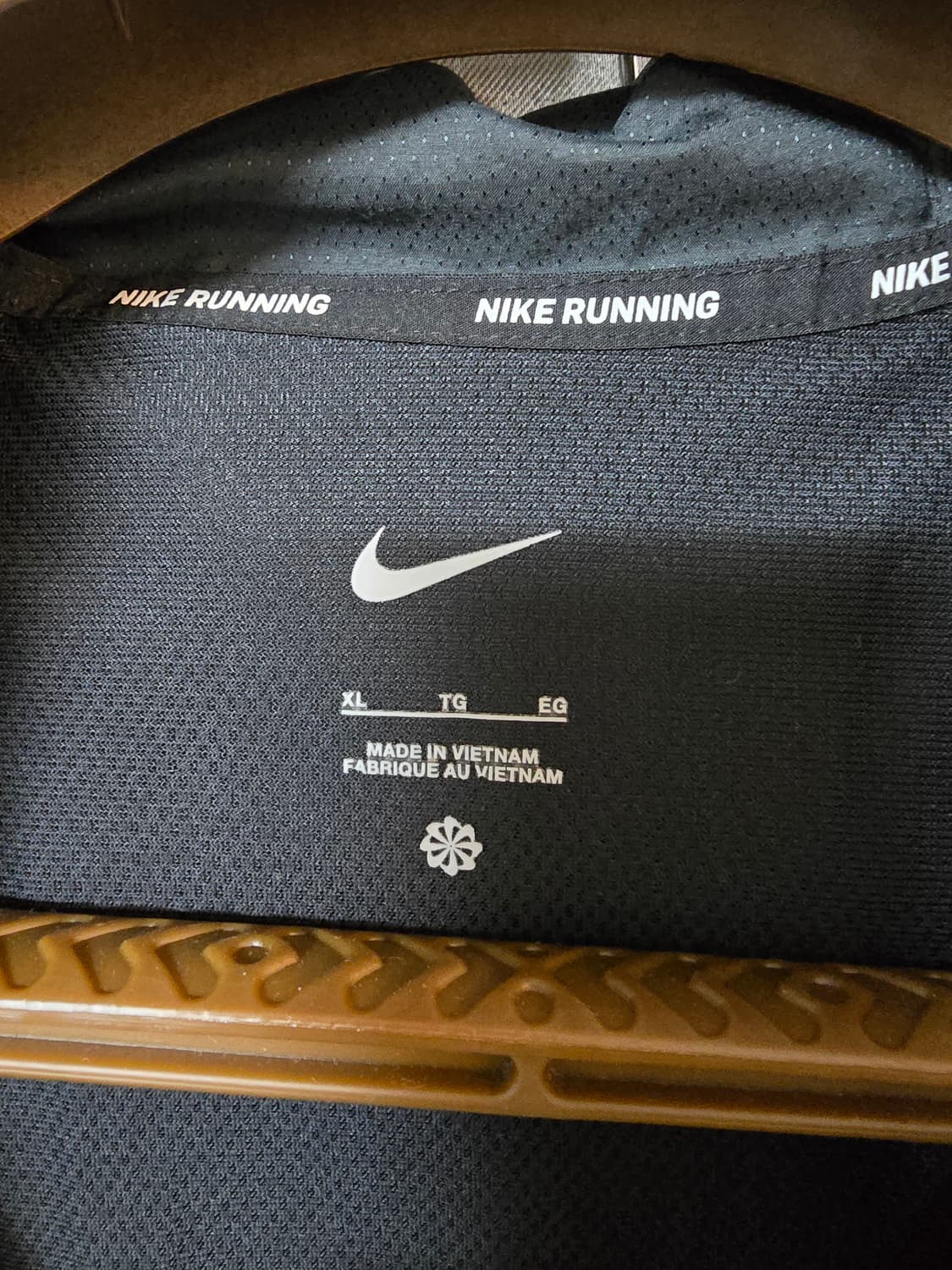 나이키 블랙 바람막이 후드집업 상품이미지2