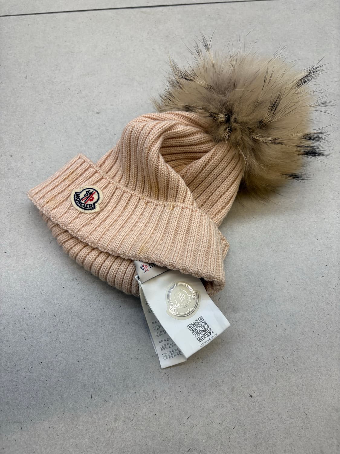 몽클레어 라쿤 퍼 울 비니 상품이미지5