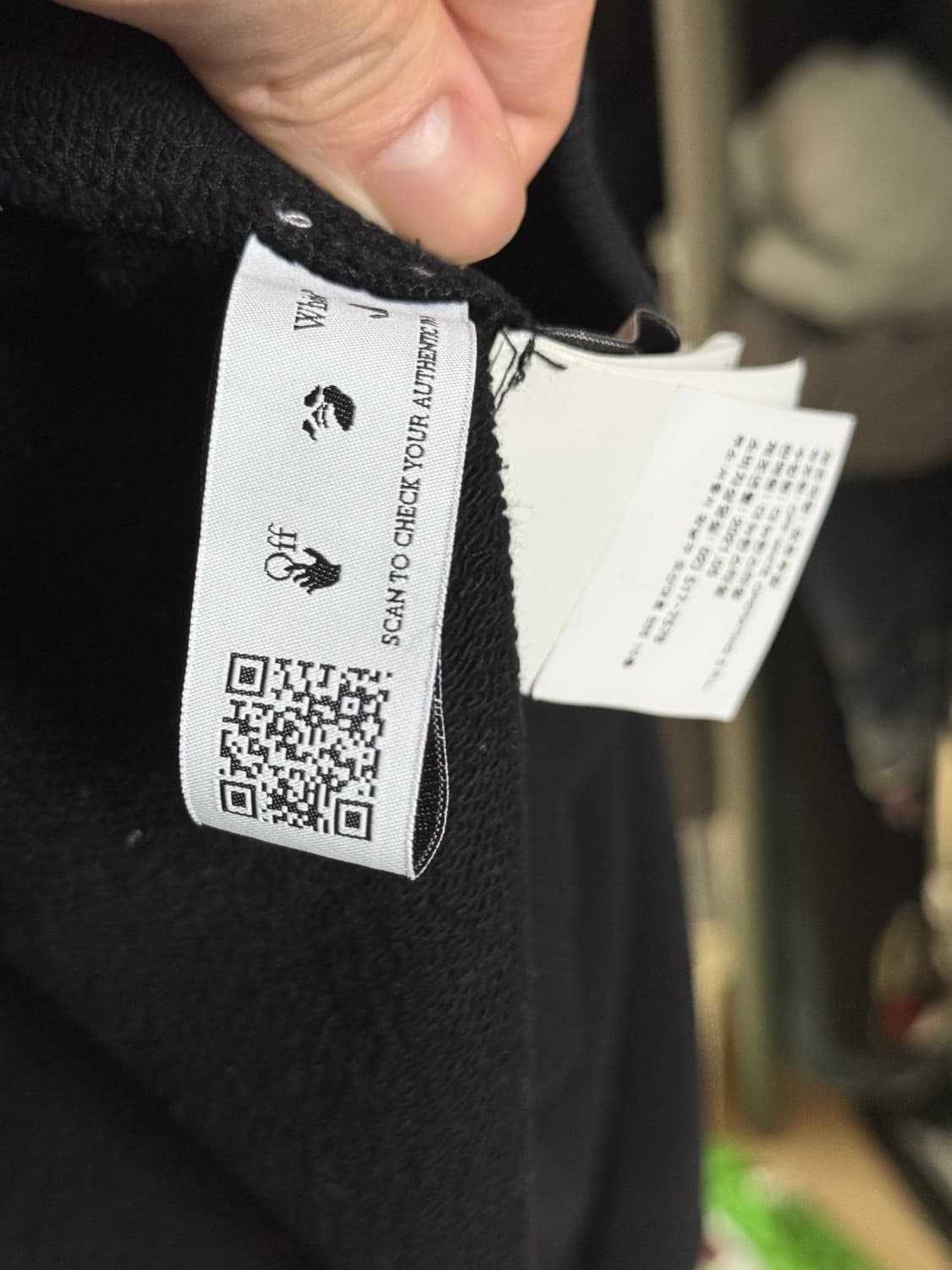 오프화이트 후드티 상품이미지5