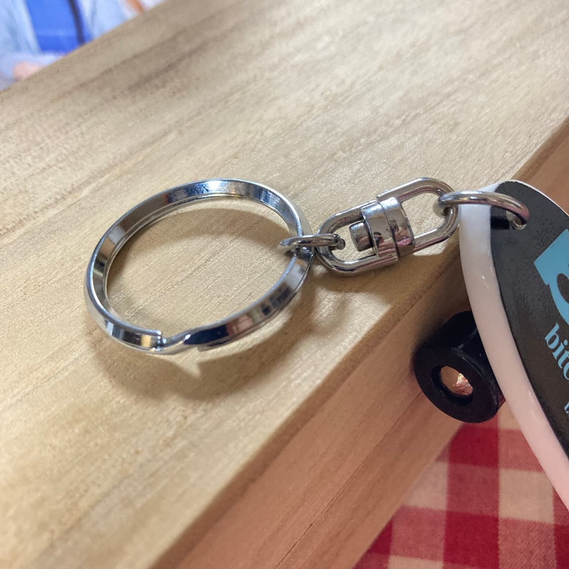 90s bitch skateboards key ring 상품이미지3