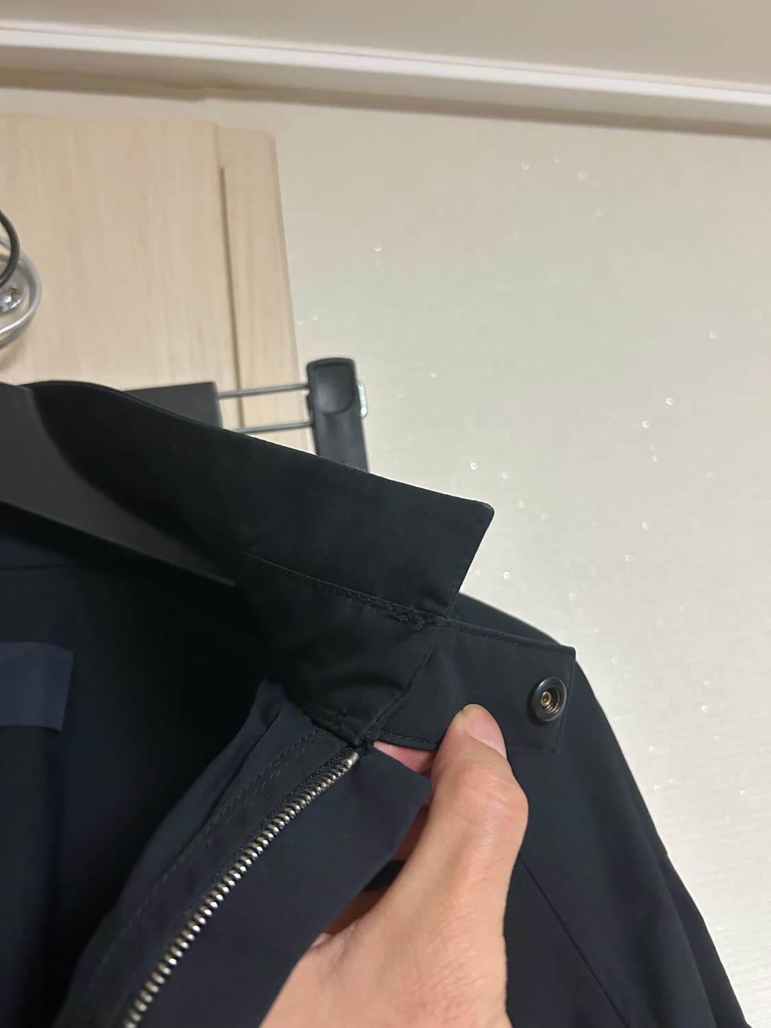 준지 더블포켓 하이넥 집업 셔츠 블랙 48 상품이미지4