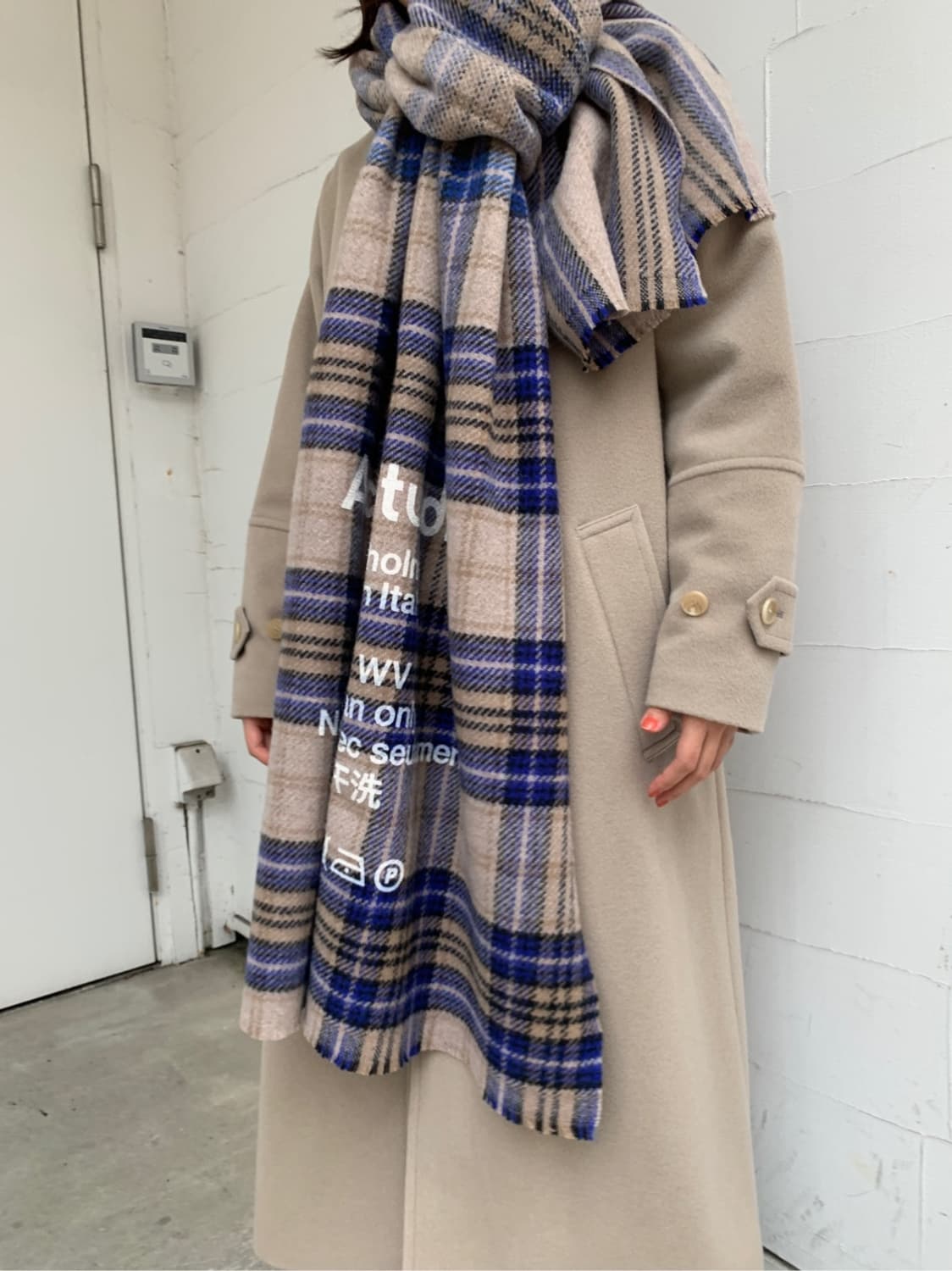 아크네 스튜디오 캐시어(Cassiar) 체크 머플러 스카프 상품이미지8