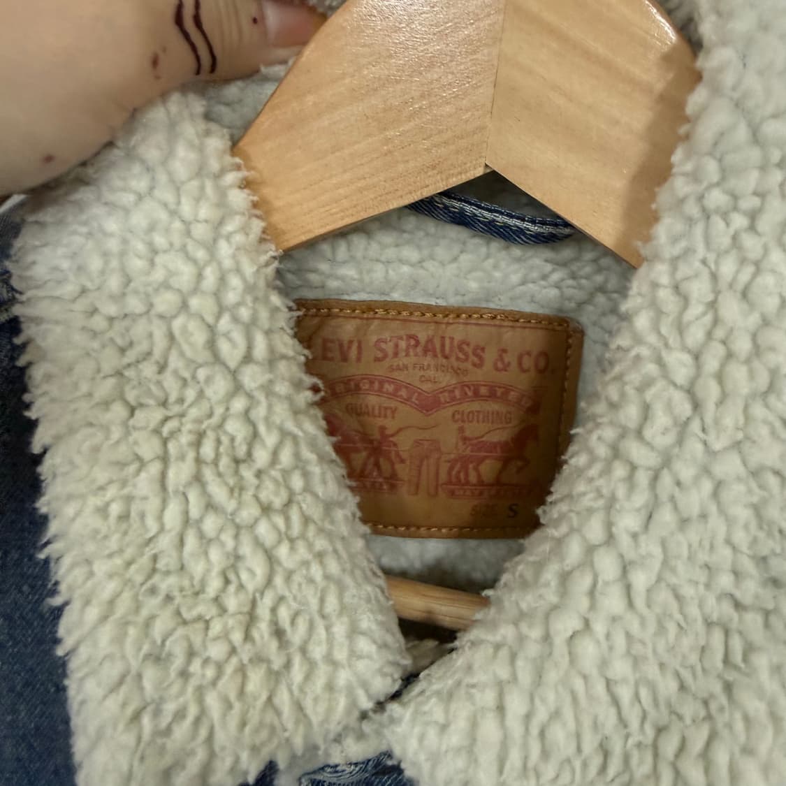 리바이스 쉐르파 데님자켓S 상품이미지3