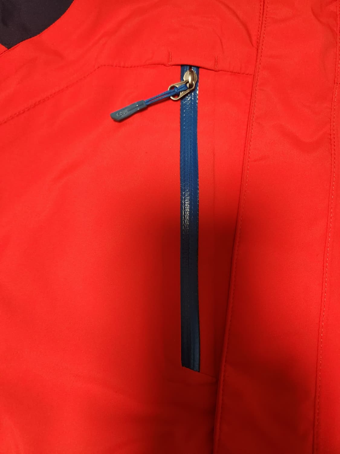 새상품급) 아이더 배색 디펜더 방수 등산 자켓 사이즈100 L

여러 중 상품이미지5