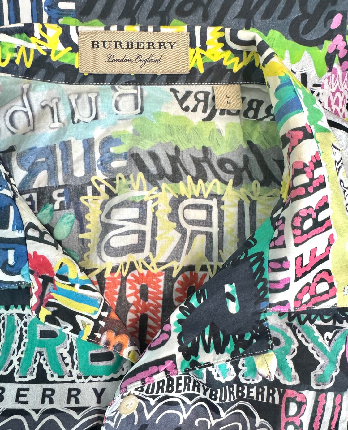 BURBERRY 버버리 그래피티 로고 오픈카라 셔츠 L 상품이미지4